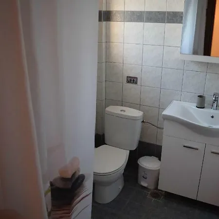 Apartament Mikiverna By Miltiadis Kalyves Polygyrou