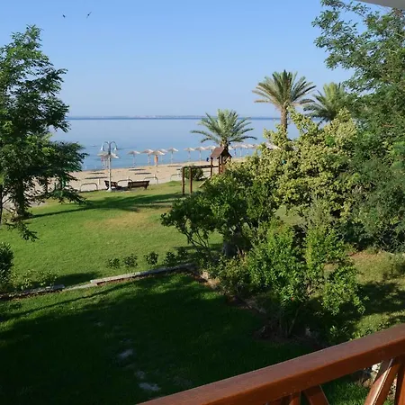 Mikiverna Houses By Miltiadis Apartment