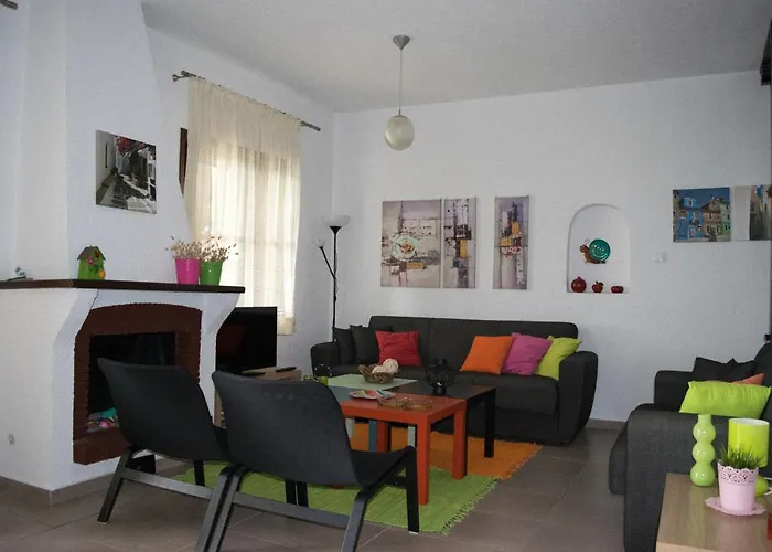 Mikiverna By Miltiadis Apartman